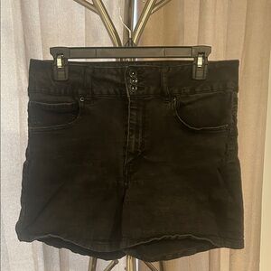 Hot Topic Black Jean Shorts